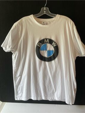 3/$18 BMW White T-Shirt with BMW logo Roundel
